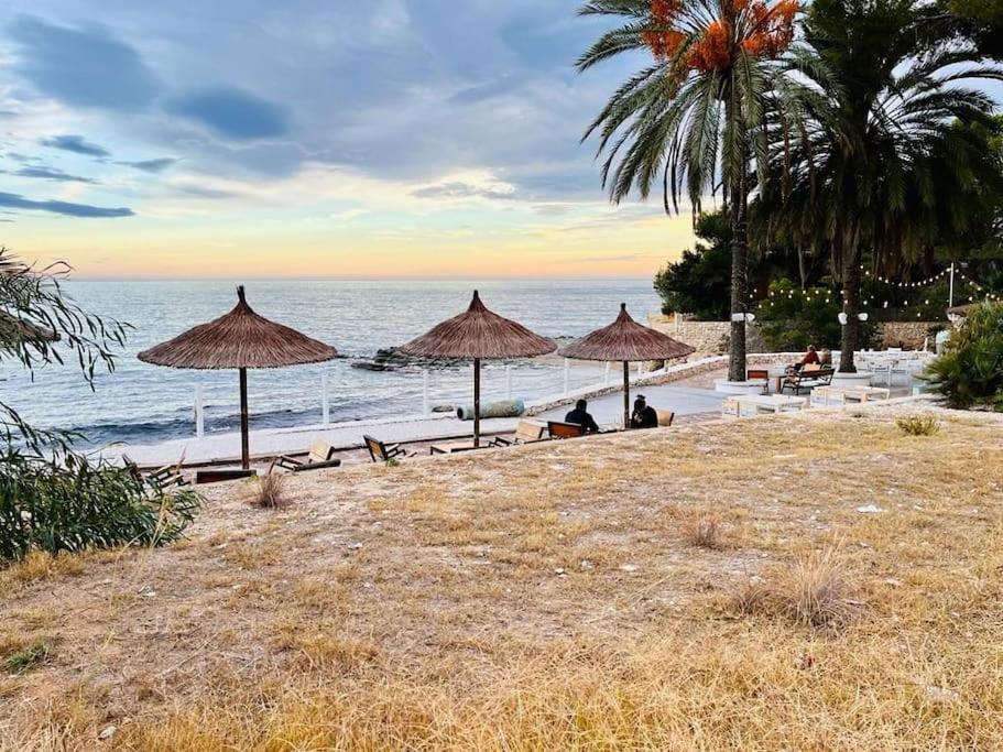 Luxe appartement op 50 meter van zee in Moraira Buitenkant foto