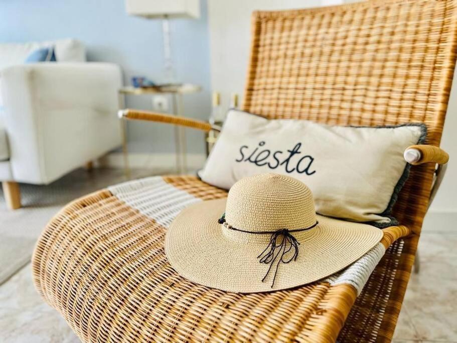 Luxe appartement op 50 meter van zee in Moraira Buitenkant foto